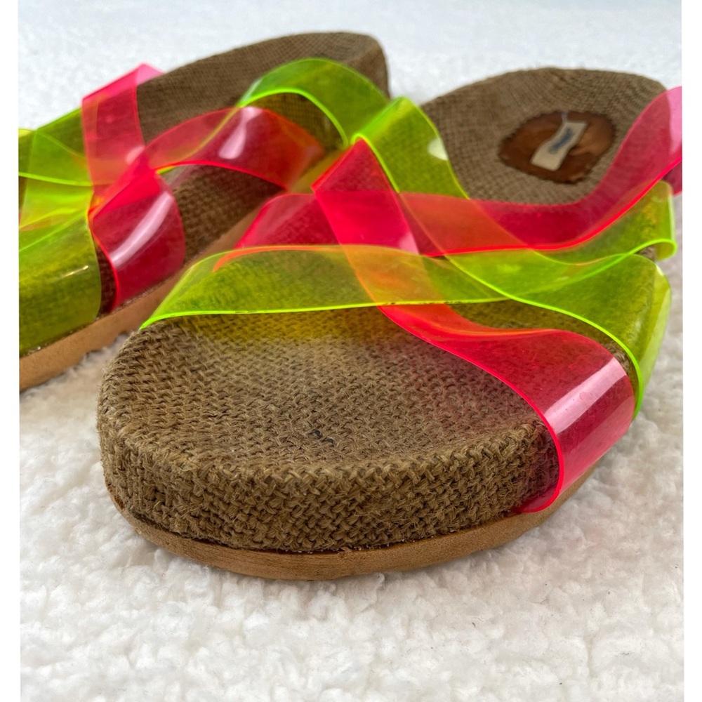 CHICCO RUIZ • Pink and Green Criss Cross Slip-On Sandals, 8.5 - Picture 12 of 16